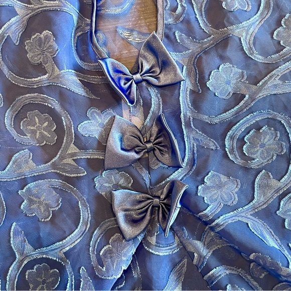 Vintage Y2K 2000s blue Fredrick’s of Hollywood sexy nightgown - Picture 2 of 4